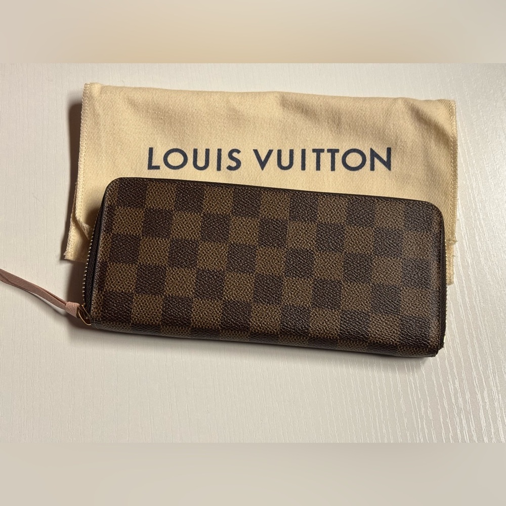 Louis Vuitton Clemence wallet